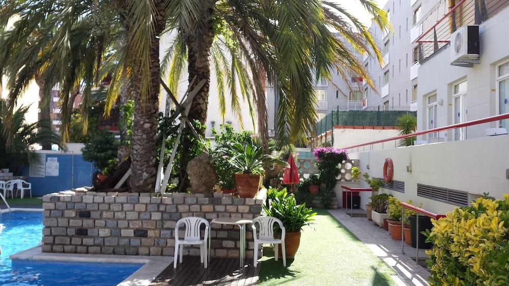 Mar Blau Apartamentos Калея Екстериор снимка