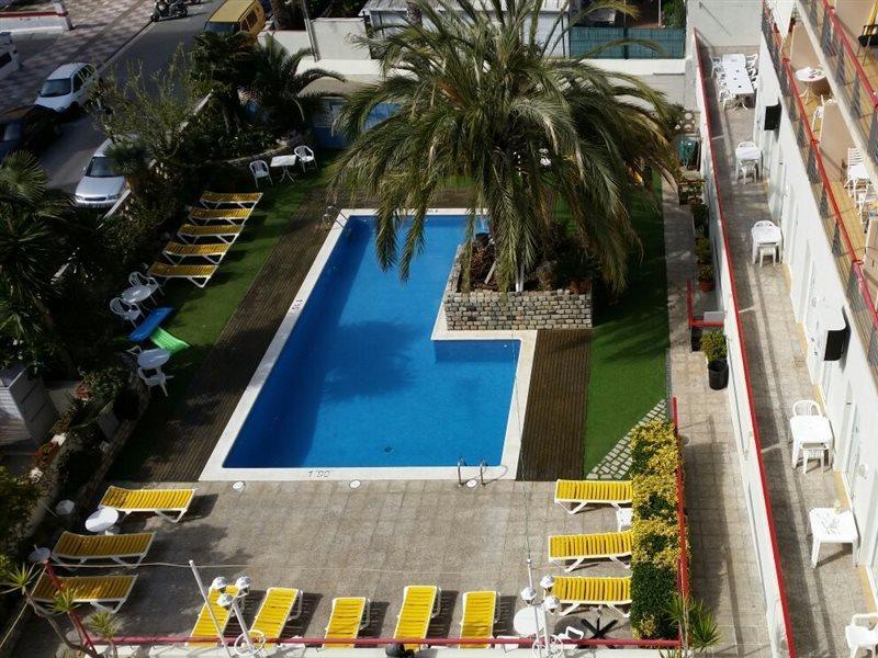 Mar Blau Apartamentos Калея Екстериор снимка