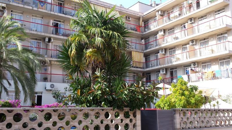 Mar Blau Apartamentos Калея Екстериор снимка